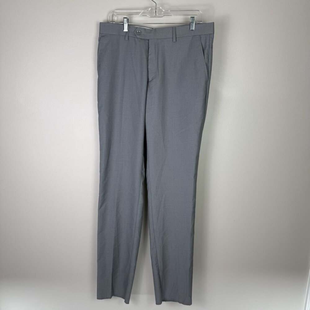 Haggar Men’s Dress Pants 34W Gray Flat Front Straight Slacks Business Casual